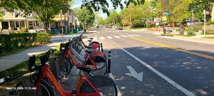 423 Upshur St NW, Unit Basement in Washington, DC - Foto de edificio - Building Photo