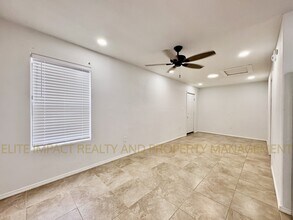 4650 E Calle Aurora in Tucson, AZ - Building Photo - Building Photo