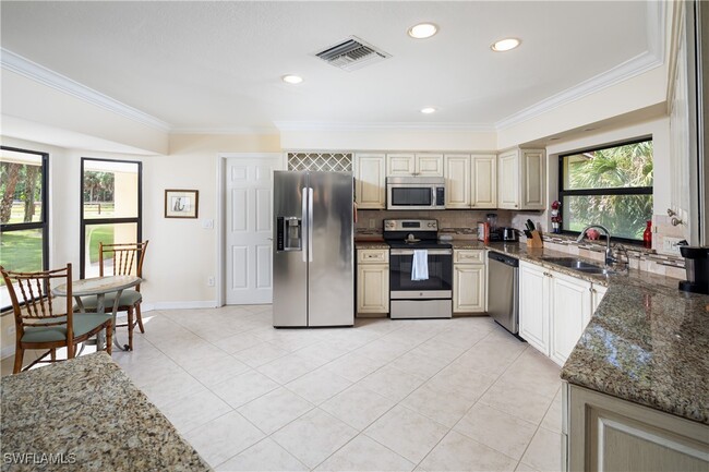 property at 5335 Tallowood Way
