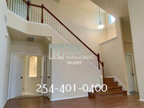 10121 Orchid Ln in Waco, TX - Building Photo - Building Photo