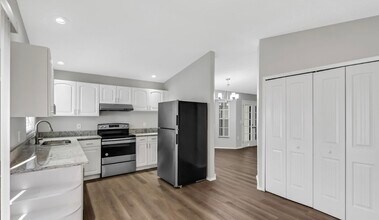 7612 Gulf Ct in Tampa, FL - Foto de edificio - Building Photo