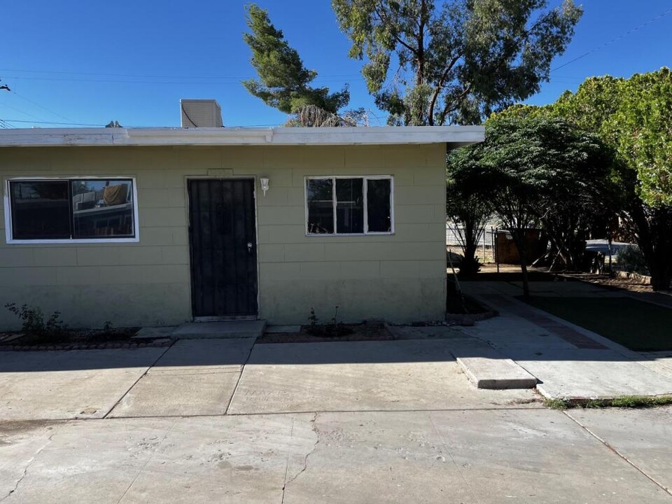 38908 Rambler Ave in Palmdale, CA - Building Photo