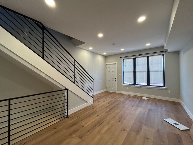 property at 2613 S Fairhill St