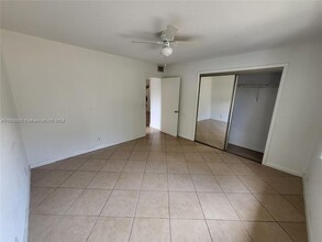 10920 Royal Palm Blvd in Coral Springs, FL - Building Photo - Building Photo