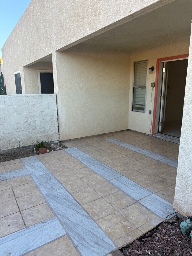 2668 W 12th Pl in Yuma, AZ - Building Photo - Building Photo
