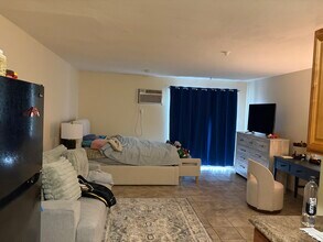 145 Pleasant St, Unit 106 A in Marlborough, MA - Foto de edificio - Building Photo