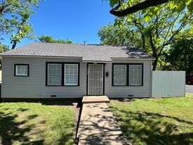 2224 Cumberland Ave in Waco, TX - Building Photo