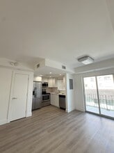 1328 NW 4th St in Miami, FL - Building Photo - Building Photo