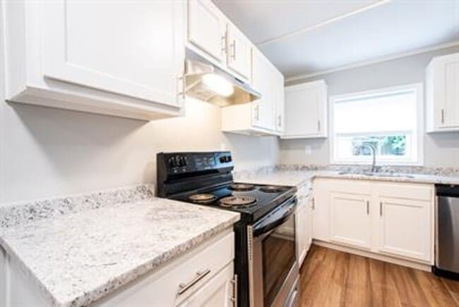 property at 104 E Madison St
