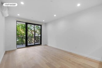 221 E 117th St in New York, NY - Building Photo - Building Photo