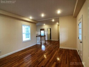 14 Flint St in Somerville, MA - Building Photo - Building Photo