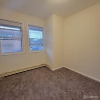 195 George St in New Brunswick, NJ - Building Photo