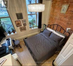 191 King St E in Hamilton, ON - Building Photo - Building Photo