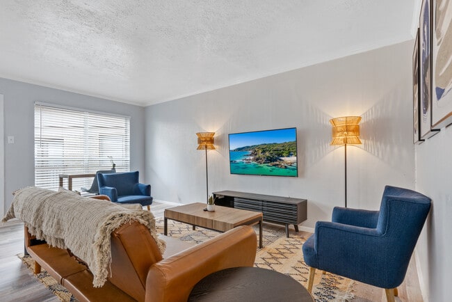 Miramonte Villas