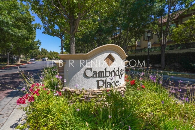 27 S Rio Rapido Dr in Mountain House, CA - Building Photo - Building Photo