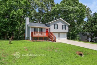 6457 River Hill Dr in Flowery Branch, GA - Building Photo - Building Photo