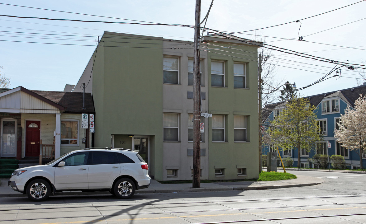 131 Coxwell Ave in Toronto, ON - Building Photo