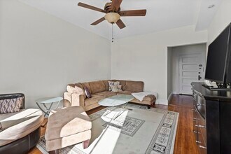 5 Arlington St, Unit #1 in Cambridge, MA - Building Photo - Building Photo