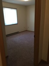 421 20th Ave W in Menomonie, WI - Building Photo - Building Photo