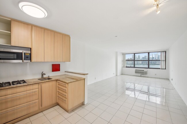 property at 7000 John F. Kennedy Blvd