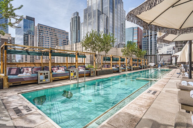 Sienna at the Thompson in Austin, TX - Foto de edificio - Building Photo