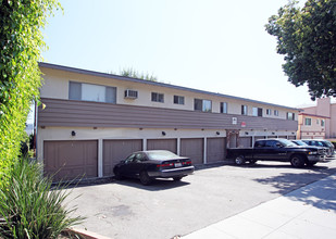 328 W Loraine St in Glendale, CA - Building Photo - Building Photo