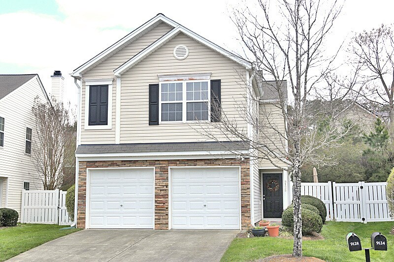 9128 Shallcross Way in Raleigh, NC - Building Photo