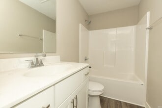 9809 Massey Dr in Evansville, IN - Building Photo - Building Photo