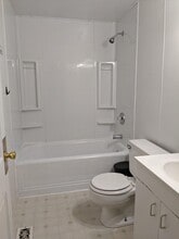 35 Canadaway St, Unit Lower in Fredonia, NY - Building Photo - Building Photo