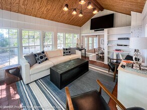 123 N Palisades Dr in Signal Mountain, TN - Building Photo - Building Photo