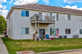 1433 Prairie Dr in Story City, IA - Building Photo - Building Photo