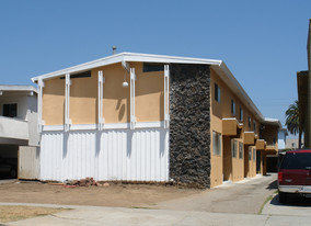3740 Midvale Ave in Los Angeles, CA - Building Photo