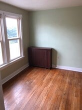 203 3rd Ave, Unit Unit2 in Altoona, PA - Building Photo - Building Photo