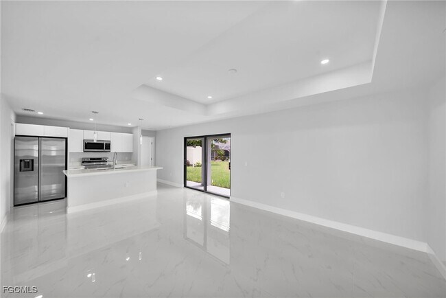 1829 NW 7th Pl in Cape Coral, FL - Building Photo - Building Photo