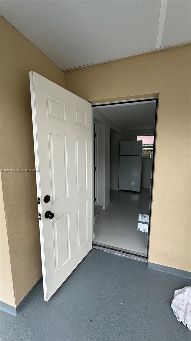2481 NW 97th St in Miami, FL - Building Photo - Building Photo