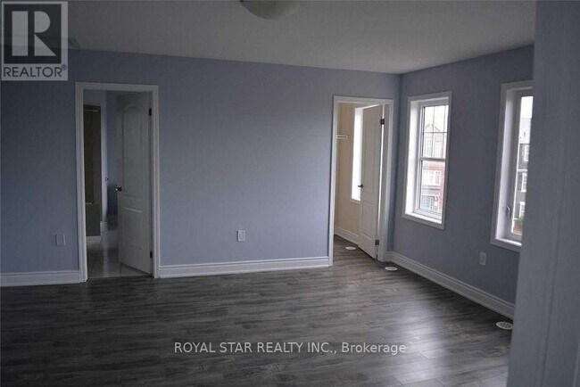 54 Baycliffe Cres in Brampton, ON - Building Photo - Building Photo