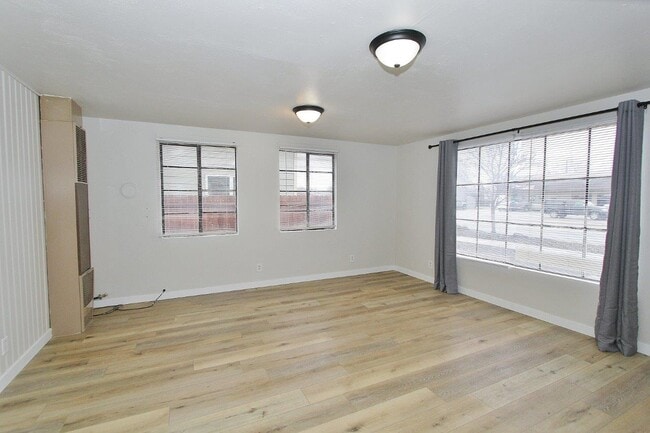 816 S Washington Ave in Emmett, ID - Building Photo - Building Photo