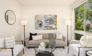 3246 14th Ave W in Seattle, WA - Building Photo - Building Photo