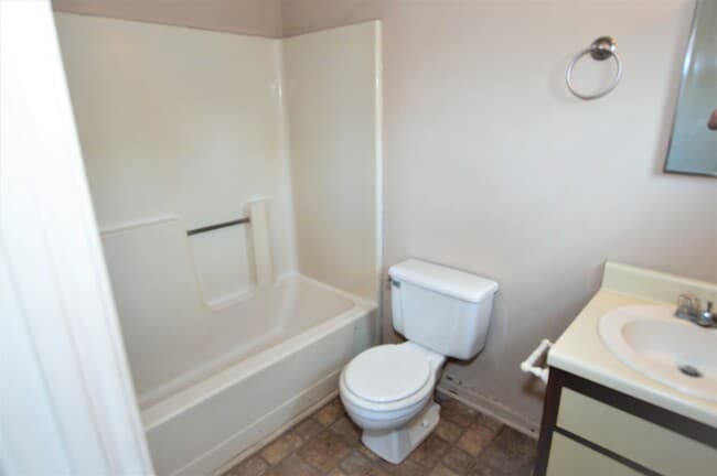 545 Valley St in Montevallo, AL - Building Photo - Building Photo