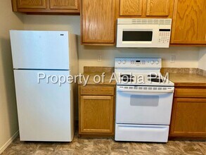 1053 W Pine Ave in Meridian, ID - Building Photo - Building Photo