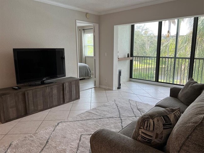 property at 2220 N Cypress Bend Dr