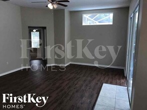 3524 Autumn Glen Dr in Valrico, FL - Foto de edificio - Building Photo