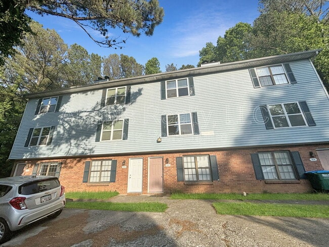 property at 3036 Destin Cir