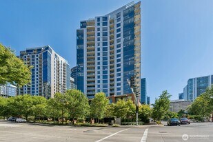 10610 NE 9th Pl, Unit 1602 in Bellevue, WA - Building Photo