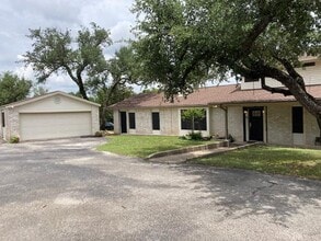 7605 Towana Cir in Austin, TX - Building Photo - Building Photo