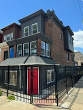 4952 D St, Unit #2 in Philadelphia, PA - Building Photo - Building Photo