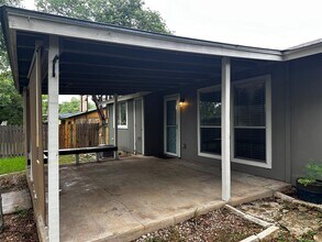 504 Suzzane Rd in Pflugerville, TX - Building Photo - Building Photo
