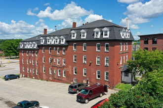 Langdon Mills Apartments in Manchester, NH - Foto de edificio - Primary Photo