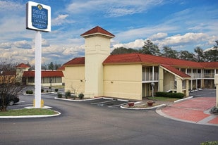 Siegel Suites Jackson