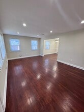 2409 Afton St in Temple Hills, MD - Foto de edificio - Building Photo